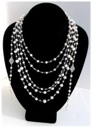 Pearls and Crystal Beaded Necklace.JPG N -FRNG092206    $98.00