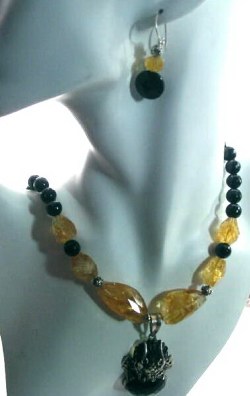 Onyx Faceted Bead necklace - Plus Citrine nuggets, Earrings